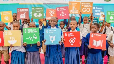 Jóvenes del mundo entero se reúnen para desafiar el statu quo y dar forma a un mundo más sostenible
