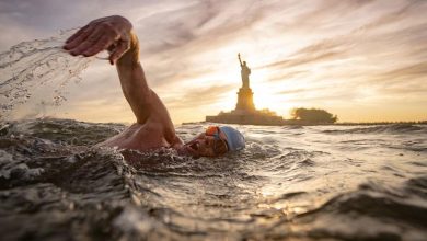 Lewis Pugh nadará 507 kilómetros del Hudson para promover la salubridad de los ríos