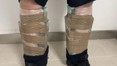 Un hombre intentó cruzar China con 68 iPhones pegados al cuerpo de contrabando: fue descubierto por su forma "rara" de caminar