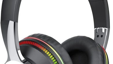 Estos audífonos inalámbricos tienen luz RGB, ranura para microSD, micrófono integrado, radio FM, y cuestan solo 239 pesos