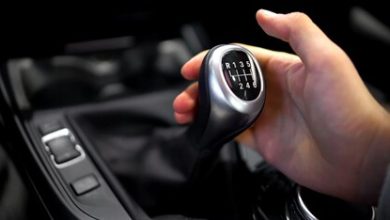 La transmisión manual se niega a morir: ventas de autos con palanca de cambios aumentan, mientras automotrices prefieren decirles 'adiós'