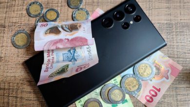 "Secuestran" tu celular para obligarte a pagar: las apps montadeudas regresan con un malware y el mensaje "bloqueado por falta de pago"