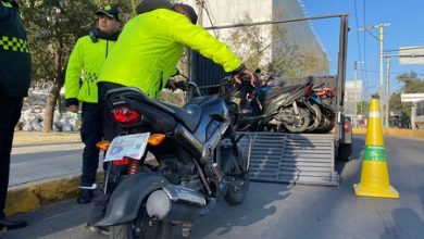 Ya no más familias de cuatro viajando sin casco en una moto: es oficial; ahora hay corralón para motociclistas en CDMX por estas razones