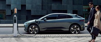 Ya podrás cargar tu Jaguar I-Pace en los Superchargers de Tesla: el primer paso de Jaguar para ser una marca exclusiva de autos eléctricos