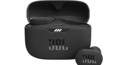 Estos audífonos JBL tienen resistencia al agua, batería de hasta 40 horas, cuatro micrófonos para llamadas y casi 50% de descuento más MSI