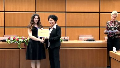 Los que no se pierden en la traducción: el concurso más estrafalario de la ONU