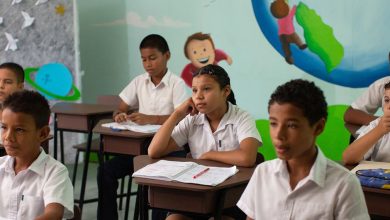 ¿Qué se necesita para que los niños vayan a clase? Agua potable