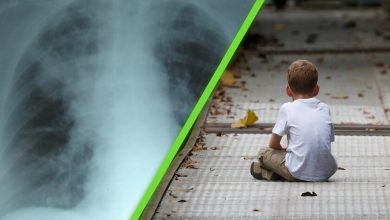 Un brote de neumonía de origen desconocido está afectando a niños en China: todo lo que sabemos hasta ahora y sus diferencias con el COVID