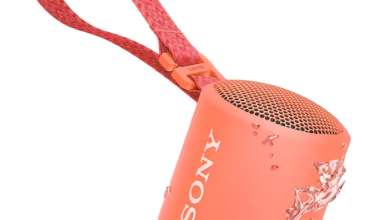 Esta bocina portátil Sony tiene resistencia al agua y batería de hasta 16 horas y Amazon la regresa a su precio mínimo inferior a 900 pesos