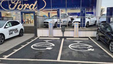 La mitad de los distribuidores Ford prefieren no vender los autos eléctricos de la automotriz: sale caro y no hay suficiente demanda