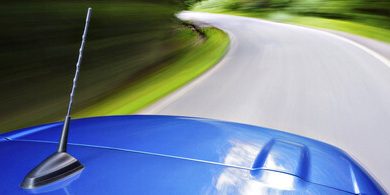 LG prepara una futurista antena transparente para los próximos autos eléctricos y autónomos: se podrá colocar en cualquier parabrisas