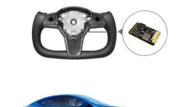 Sólo en dos países se puede engañar al Autopilot de Tesla: ahí sí puedes quitar las manos del volante mediante un truco