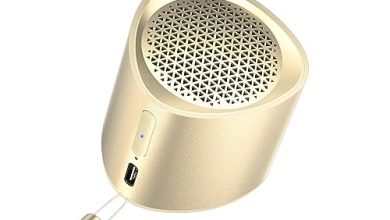 Ni la resistencia al agua ni la batería de hasta 12 horas de esta mini bocina portátil son tan increíbles como su costo inferior a 300 pesos